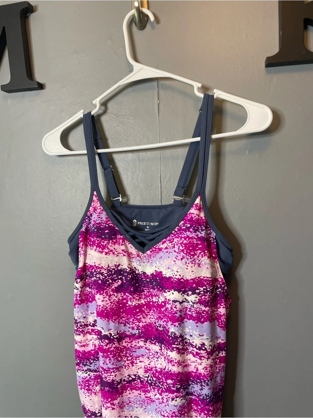 Free Country Blouson Swimsuit Tankini Top‎ Size Medium Color: Magenta Slate
